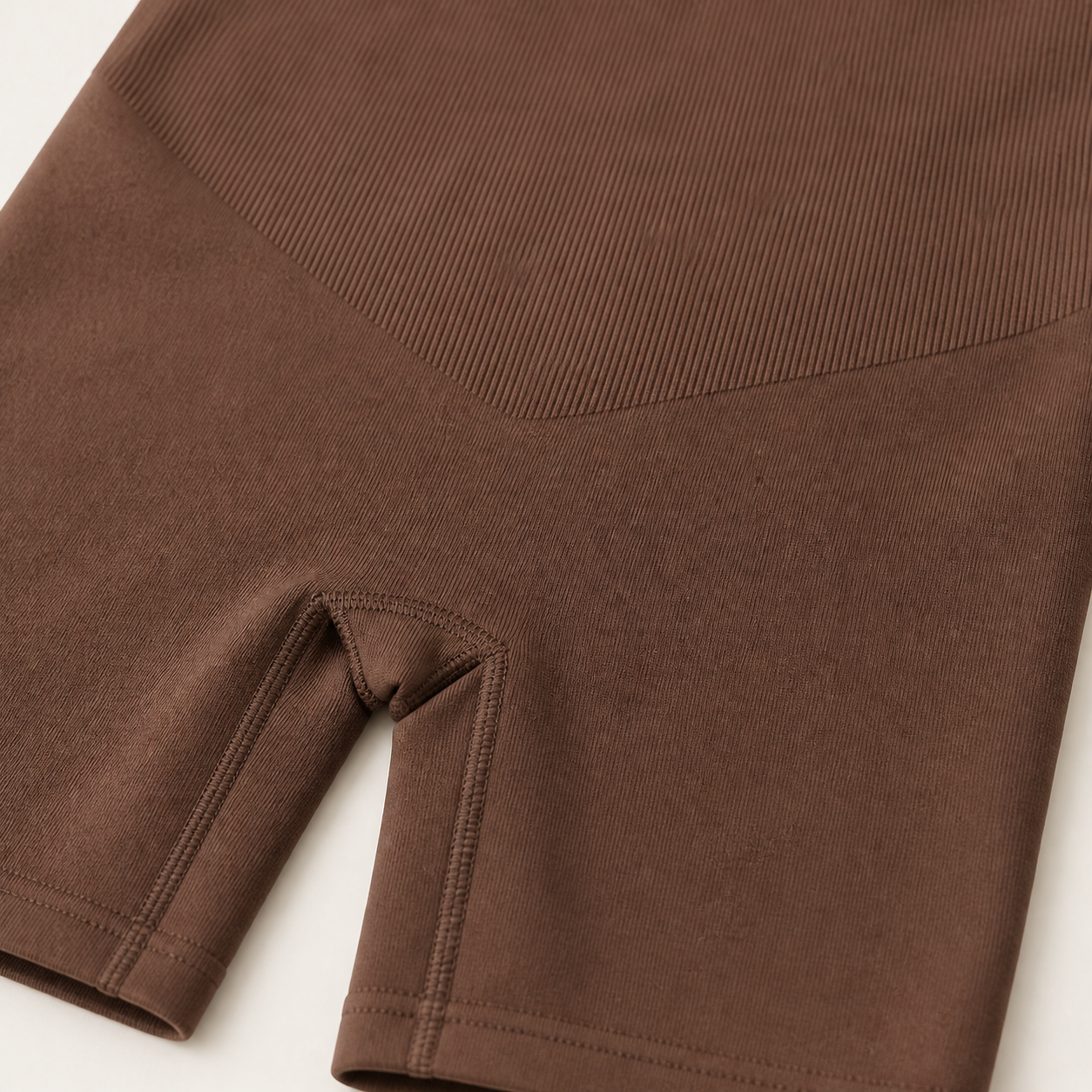 Short moldeador Invisible — vista 3